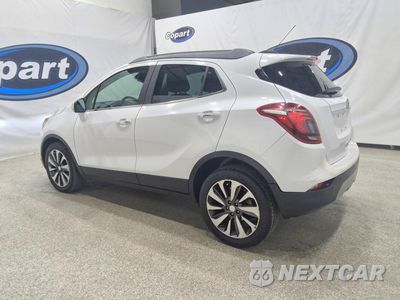 Drugie zdjęcie samochodu z przodu: 2020 BUICK ENCORE ESSENCE VIN:KL4CJCSB8LB061822 - miniatura
