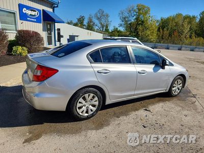 Trzecie zdjęcie samochodu z tyłu: 2012 HONDA CIVIC LX VIN:2HGFB2F56CH311923 - miniatura