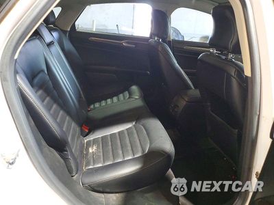 Zdjęcie 10 z 12 samochodu: 2017 FORD FUSION SE VIN:3FA6P0HDXHR140121 - miniatura