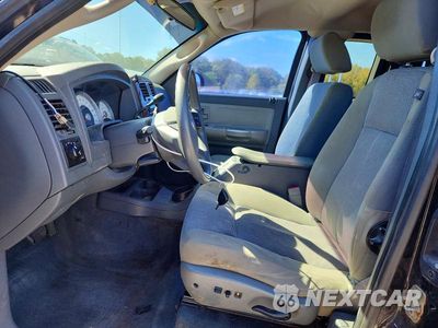 Zdjęcie 7 z 12 samochodu: 2005 DODGE DAKOTA SLT VIN:1D7HE42K95S202637 - miniatura