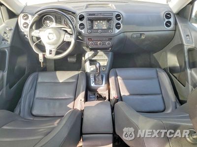 Zdjęcie 8 z 13 samochodu: 2014 VOLKSWAGEN TIGUAN S VIN:WVGBV3AX3EW516439 - miniatura