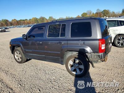 Drugie zdjęcie samochodu z przodu: 2015 JEEP PATRIOT LATITUDE VIN:1C4NJRFB5FD216265 - miniatura