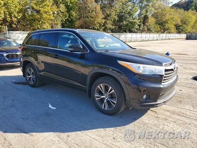 Czwarte zdjęcie samochodu z boku: 2016 TOYOTA HIGHLANDER XLE VIN:5TDJKRFH1GS355539 - miniatura