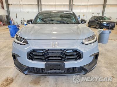 Piąte zdjęcie samochodu w środku: 2026 HONDA HR-V SPORT VIN:3CZRZ2H50TM734917 - miniatura