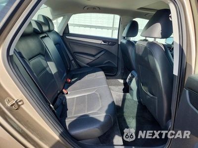 Zdjęcie 10 z 12 samochodu: 2015 VOLKSWAGEN PASSAT SE VIN:1VWBV7A35FC094263 - miniatura