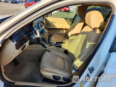 Zdjęcie 7 z 12 samochodu: 2011 BMW 328 I VIN:WBAPH7G57BNM56727 - miniatura