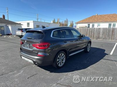Czwarte zdjęcie samochodu z boku: 2019 BMW X3 XDRIVE30I VIN:5UXTR9C5XKLP94228 - miniatura
