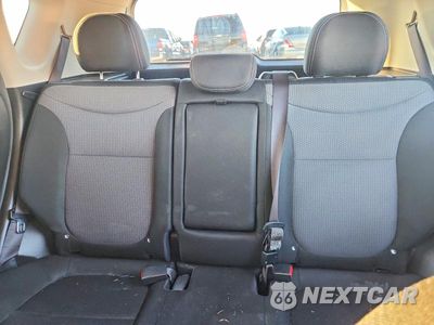 Zdjęcie 10 z 13 samochodu: 2017 KIA SOUL + VIN:KNDJP3A51H7428125 - miniatura