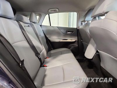 Zdjęcie 10 z 13 samochodu: 2021 TOYOTA VENZA XLE VIN:JTEAAAAH4MJ025376 - miniatura