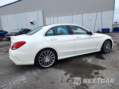 Trzecie zdjęcie samochodu z tyłu: 2016 MERCEDES-BENZ C 300 VIN:55SWF4JB5GU146906 - miniatura