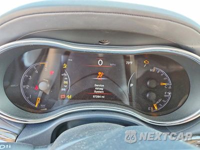Zdjęcie 9 z 13 samochodu: 2018 JEEP GRAND CHEROKEE SUMMIT VIN:1C4LJFJM3JC476008 - miniatura