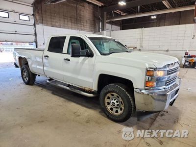 Czwarte zdjęcie samochodu z boku: 2015 CHEVROLET SILVERADO K3500 VIN:1GC4KYCG2FF154590 - miniatura