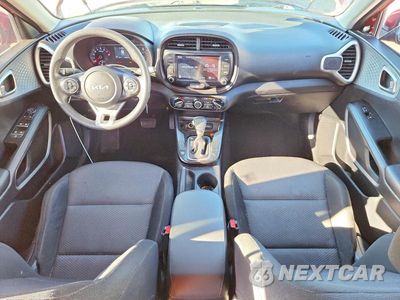 Zdjęcie 8 z 12 samochodu: 2022 KIA SOUL LX VIN:KNDJ23AU6N7805453 - miniatura