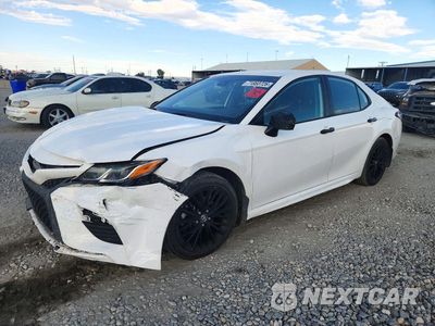 2020 TOYOTA CAMRY SE NIGHTSHADE 4T1G11AK3LU329088 - główne zdjęcie licytacji z USA - miniatura