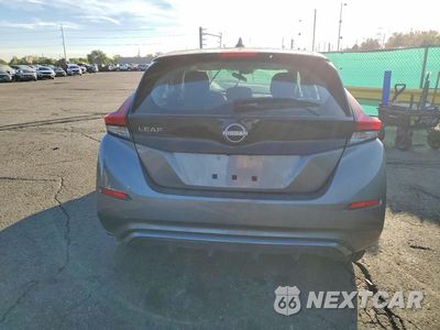 Zdjęcie 6 z 12 samochodu: 2024 NISSAN LEAF S VIN:1N4AZ1BV9RC555099 - miniatura
