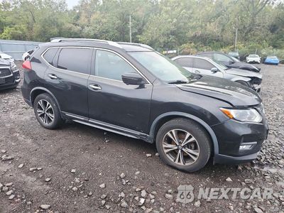 Czwarte zdjęcie samochodu z boku: 2018 NISSAN ROGUE SL VIN:JN8AT2MV8JW317802 - miniatura