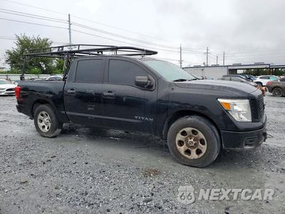 Czwarte zdjęcie samochodu z boku: 2018 NISSAN TITAN S VIN:1N6AA1EK2JN531798 - miniatura