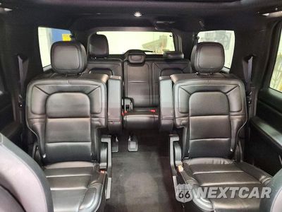 Zdjęcie 10 z 13 samochodu: 2018 LINCOLN NAVIGATOR L RESERVE VIN:5LMJJ3LT8JEL12427 - miniatura