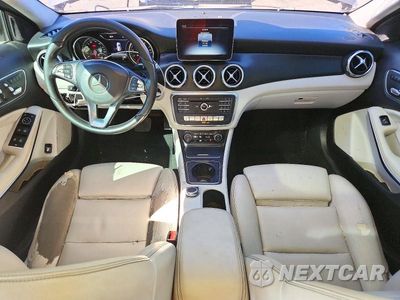 Zdjęcie 8 z 13 samochodu: 2018 MERCEDES-BENZ GLA 250 VIN:WDCTG4EB2JJ496385 - miniatura