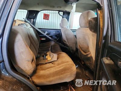 Zdjęcie 11 z 13 samochodu: 2003 GMC YUKON VIN:1GKEK13T23J262942 - miniatura