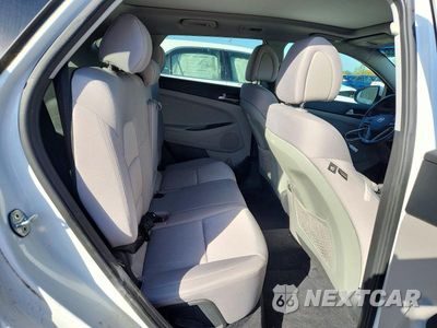 Zdjęcie 11 z 13 samochodu: 2018 HYUNDAI TUCSON VALUE VIN:KM8J3CA23JU708004 - miniatura