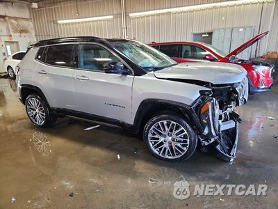 Czwarte zdjęcie samochodu z boku: 2023 JEEP COMPASS LIMITED VIN:3C4NJDCN0PT503767 - miniatura