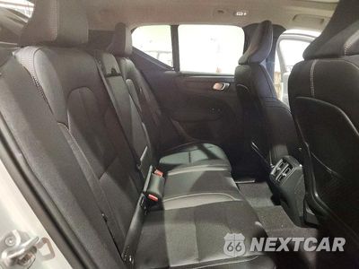 Zdjęcie 10 z 13 samochodu: 2025 VOLVO XC40 CORE VIN:YV4L12UJ4S2536124 - miniatura