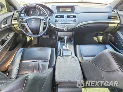 Zdjęcie 8 z 12 samochodu: 2012 HONDA ACCORD SE VIN:1HGCP2F66CA003744 - miniatura