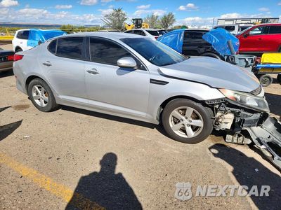 Czwarte zdjęcie samochodu z boku: 2014 KIA OPTIMA LX VIN:5XXGM4A70EG259275 - miniatura