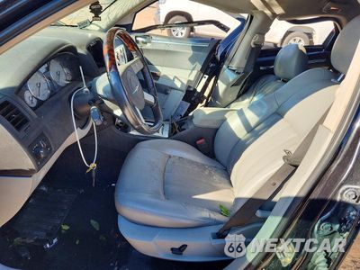 Zdjęcie 7 z 12 samochodu: 2006 CHRYSLER 300C VIN:2C3KA63H86H449414 - miniatura