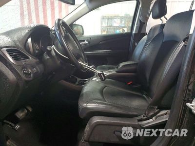 Zdjęcie 7 z 13 samochodu: 2020 DODGE JOURNEY CROSSROAD VIN:3C4PDCGB4LT269752 - miniatura