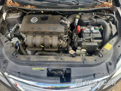 Zdjęcie 11 z 12 samochodu: 2015 NISSAN SENTRA S VIN:3N1AB7AP3FY302113 - miniatura