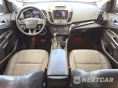 Zdjęcie 8 z 14 samochodu: 2018 FORD ESCAPE SE VIN:1FMCU0GD3JUD28707 - miniatura