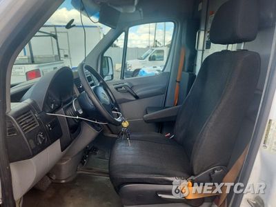 Zdjęcie 7 z 12 samochodu: 2012 MERCEDES-BENZ SPRINTER 2500 DELIVERY VAN VIN:WD3PE8CB0C5704129 - miniatura