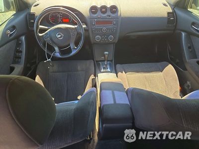 Zdjęcie 8 z 12 samochodu: 2012 NISSAN ALTIMA 2.5 VIN:1N4AL2AP8CN482684 - miniatura