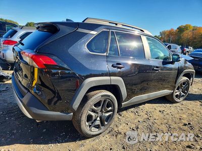 Trzecie zdjęcie samochodu z tyłu: 2024 TOYOTA RAV4 ADVENTURE VIN:2T3J1RFV8RW478300 - miniatura
