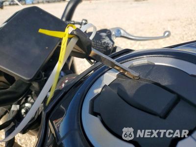 Zdjęcie 8 z 9 samochodu: 2025 KAWASAKI ZR900 S VIN:ML5ZRDS1XSDA01059 - miniatura