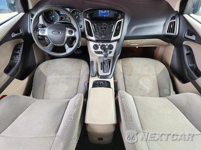 Zdjęcie 8 z 12 samochodu: 2014 FORD FOCUS SE VIN:1FADP3F28EL215936 - miniatura