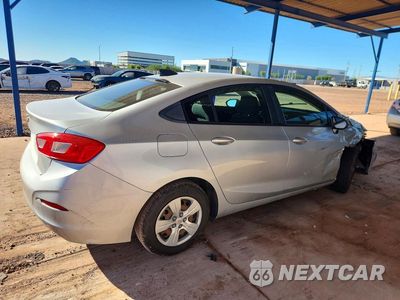 Trzecie zdjęcie samochodu z tyłu: 2017 CHEVROLET CRUZE LS VIN:1G1BC5SM9H7119822 - miniatura