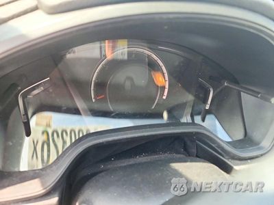 Zdjęcie 9 z 13 samochodu: 2019 HONDA CR-V LX VIN:2HKRW5H3XKH413003 - miniatura