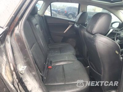 Zdjęcie 10 z 12 samochodu: 2011 MAZDA 3 S VIN:JM1BL1M67B1411574 - miniatura