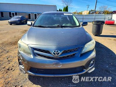 Piąte zdjęcie samochodu w środku: 2012 TOYOTA COROLLA S VIN:2T1BU4EE3CC881490 - miniatura