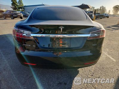 Zdjęcie 6 z 12 samochodu: 2018 TESLA MODEL S VIN:5YJSA1E21JF246046 - miniatura