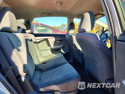 Zdjęcie 10 z 12 samochodu: 2012 TOYOTA PRIUS V THREE VIN:JTDZN3EU1C3019245 - miniatura