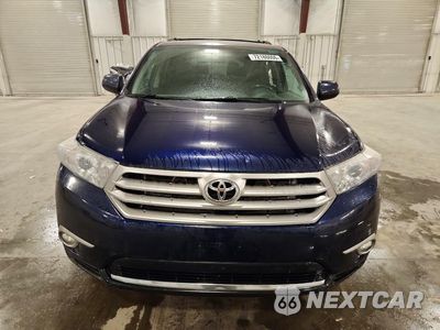 Piąte zdjęcie samochodu w środku: 2012 TOYOTA HIGHLANDER SE VIN:5TDBK3EH2CS142760 - miniatura