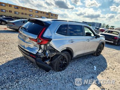 Trzecie zdjęcie samochodu z tyłu: 2025 HONDA CR-V SPORT VIN:7FARS5H53SE034733 - miniatura