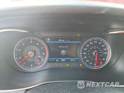 Zdjęcie 9 z 13 samochodu: 2020 GENESIS G70 2.0T VIN:KMTG44LA3LU045334 - miniatura