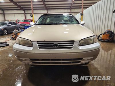 Piąte zdjęcie samochodu w środku: 1999 TOYOTA CAMRY LE V6 VIN:JT2BF22K2X0159784 - miniatura