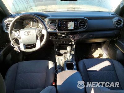 Zdjęcie 8 z 12 samochodu: 2018 TOYOTA TACOMA TRD OFF-ROAD VIN:3TMDZ5BN1JM044049 - miniatura