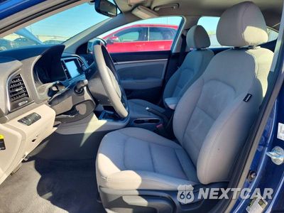 Zdjęcie 7 z 12 samochodu: 2018 HYUNDAI ELANTRA SEL VIN:5NPD84LF2JH343026 - miniatura